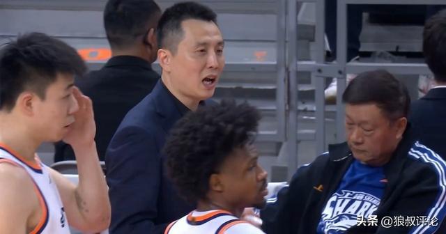 对阵广东狂轰12分18板3助3帽！卢伟：怀特塞德贡献非常巨大