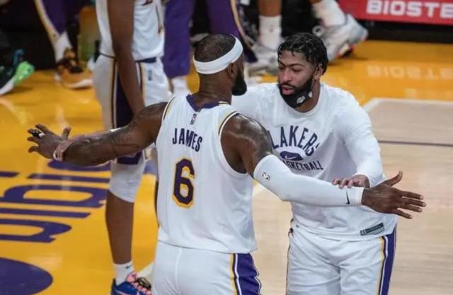 【观察】6战5胜湖人已走出泥潭 他们还需要交易吗？